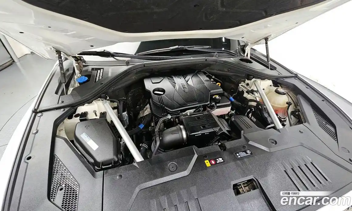 Genesis GV70 2022 2.5 Автомат в Москве № 601, фото 3