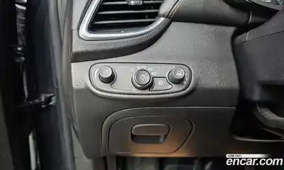 Chevrolet Trax 2021 1.4 Автомат в Москве № 77181, миниатюра 10