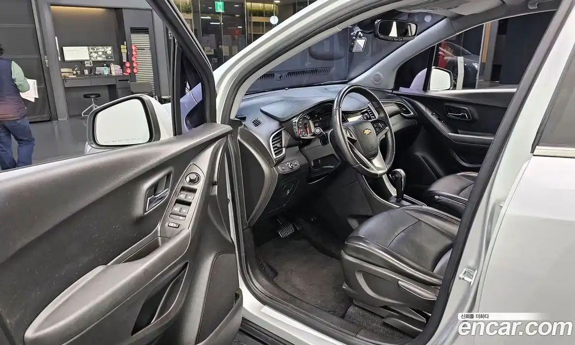 Chevrolet Trax 2018 1.6 Автомат в Москве № 84058, фото 18