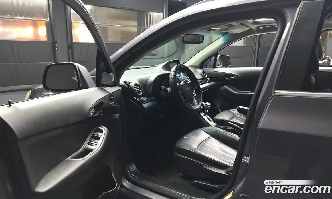 Chevrolet Orlando 2012 2.0 Автомат в Москве № 85100, фото 12