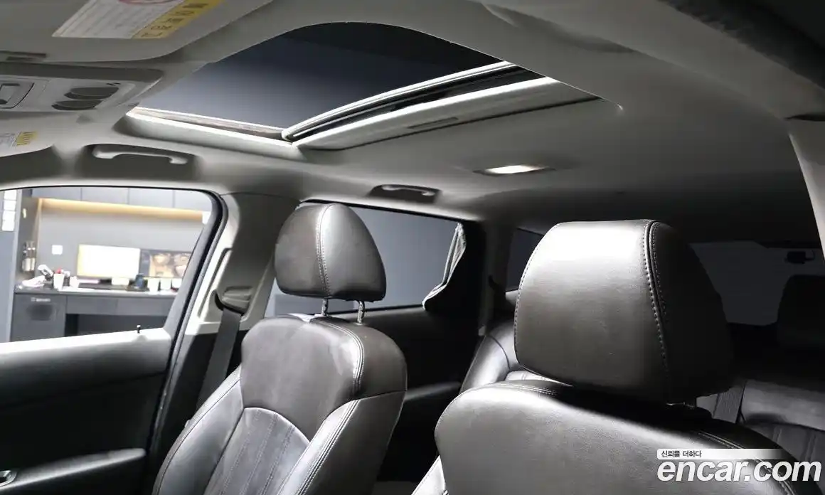 Chevrolet Orlando 2012 2.0 Автомат в Москве № 85100, фото 16