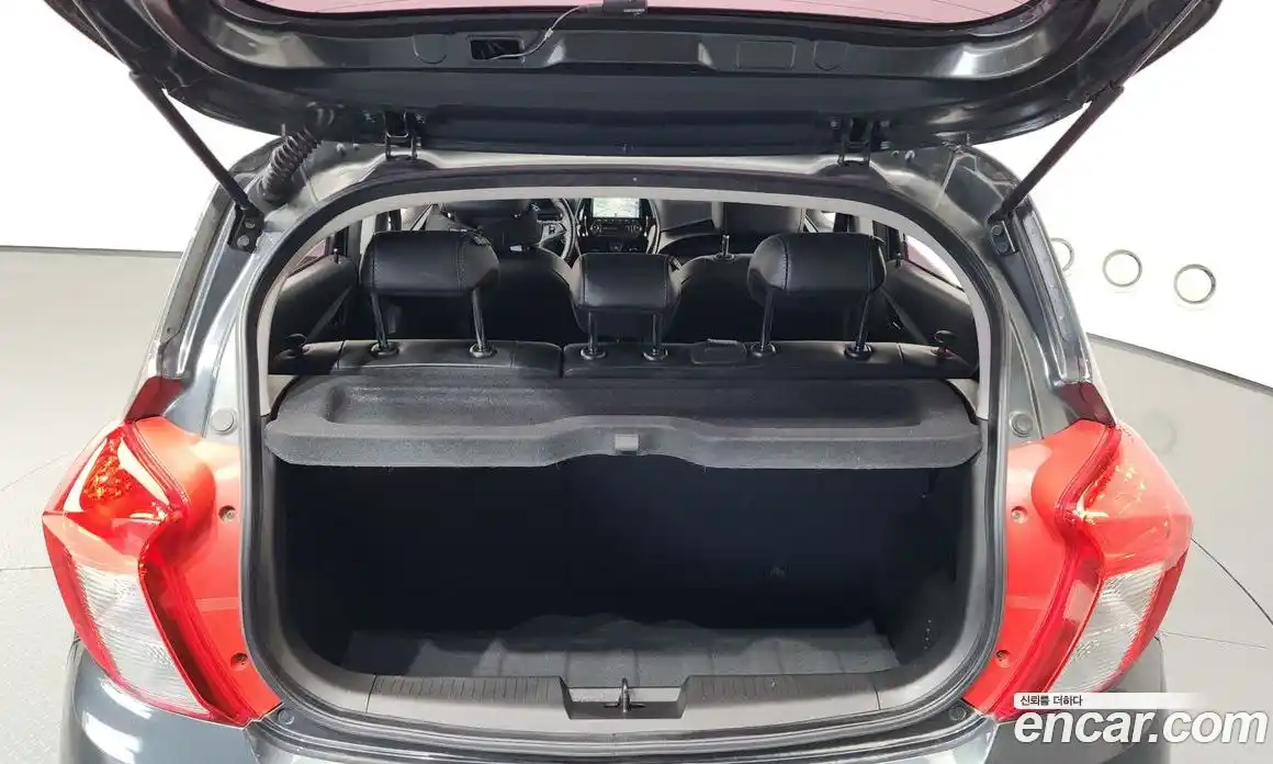 Chevrolet Spark 2019 1.0 Автомат в Москве № 99789, фото 11