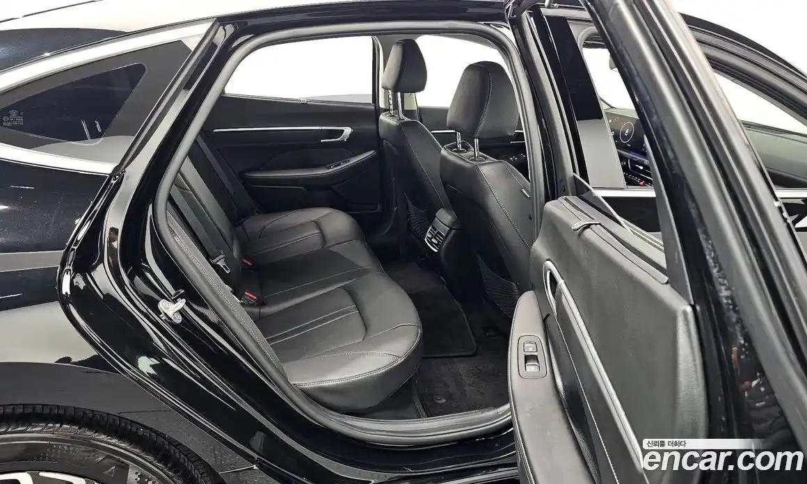 Hyundai Sonata 2024 2.0 Автомат в Москве № 109359, фото 11