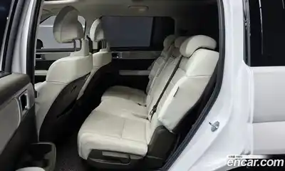 Hyundai Santa Fe 2024 1.6 Автомат в Москве № 110377, миниатюра 7