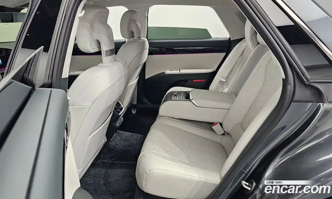 Hyundai Grandeur 2023 2.5 Автомат в Москве № 112584, фото 11