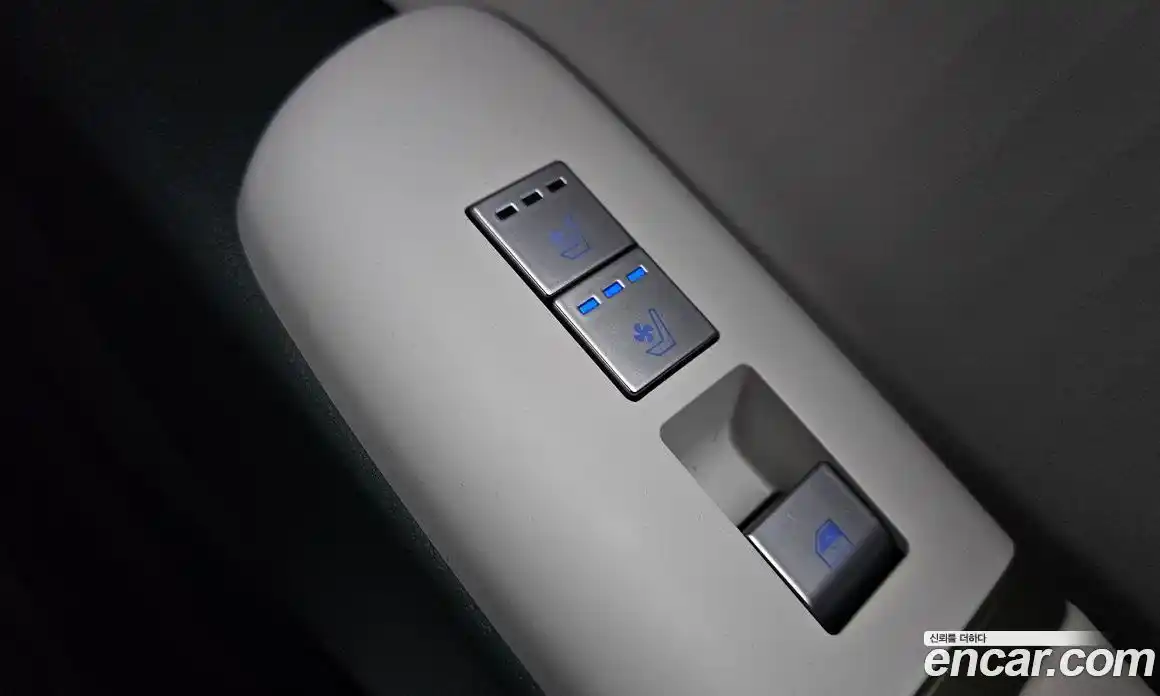 Hyundai Grandeur 2023 2.5 Автомат в Москве № 112584, фото 17