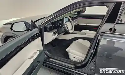 Hyundai Grandeur 2023 2.5 Автомат в Москве № 112584, миниатюра 2
