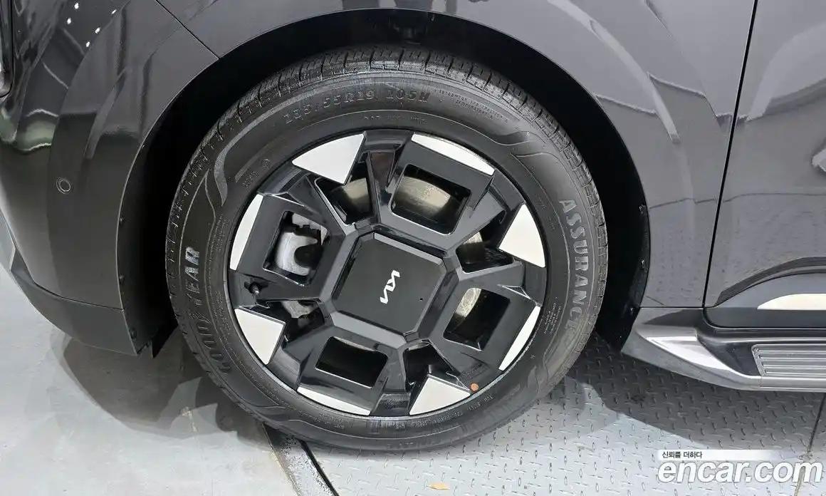 Kia Canival 2025 2.2 Автомат в Москве № 114290, фото 9