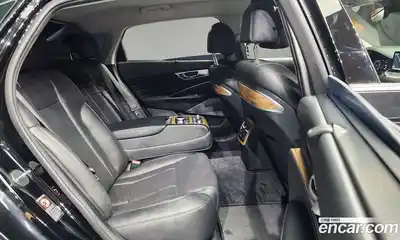 Kia K9 2023 3.8 Автомат в Москве № 115621, миниатюра 7