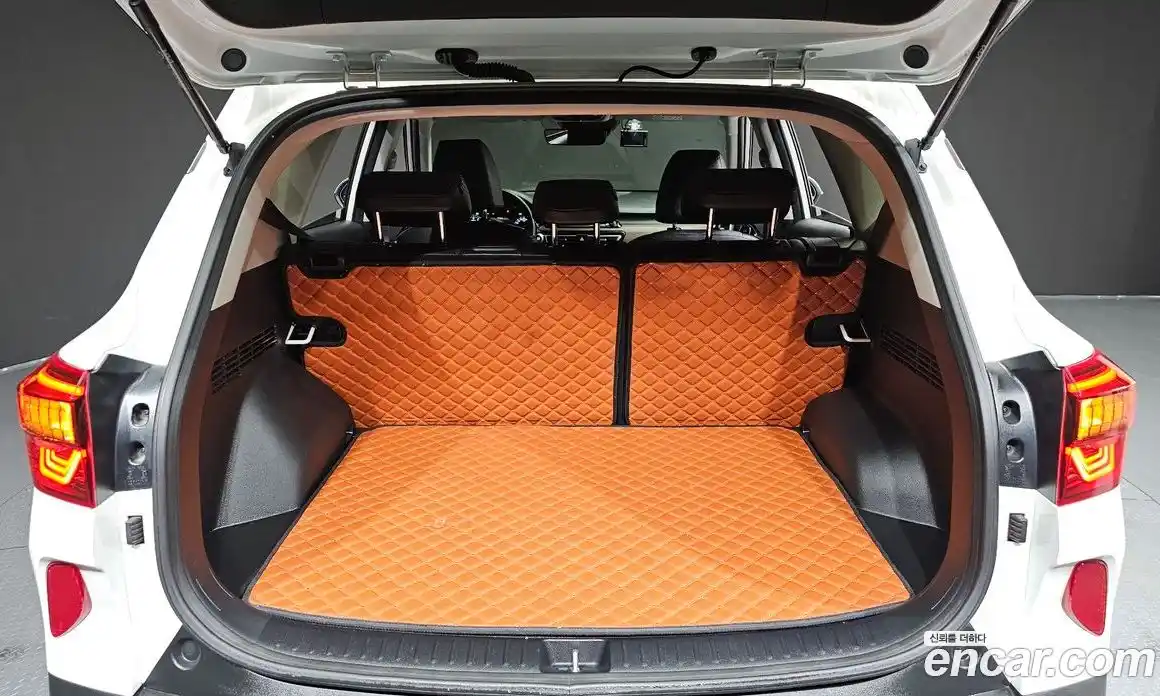 Kia Seltos 2023 1.6 Автомат в Москве № 117275, фото 6