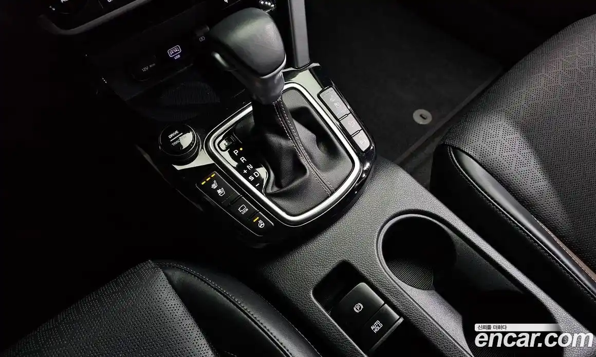 Kia Seltos 2023 1.6 Автомат в Москве № 117275, фото 9