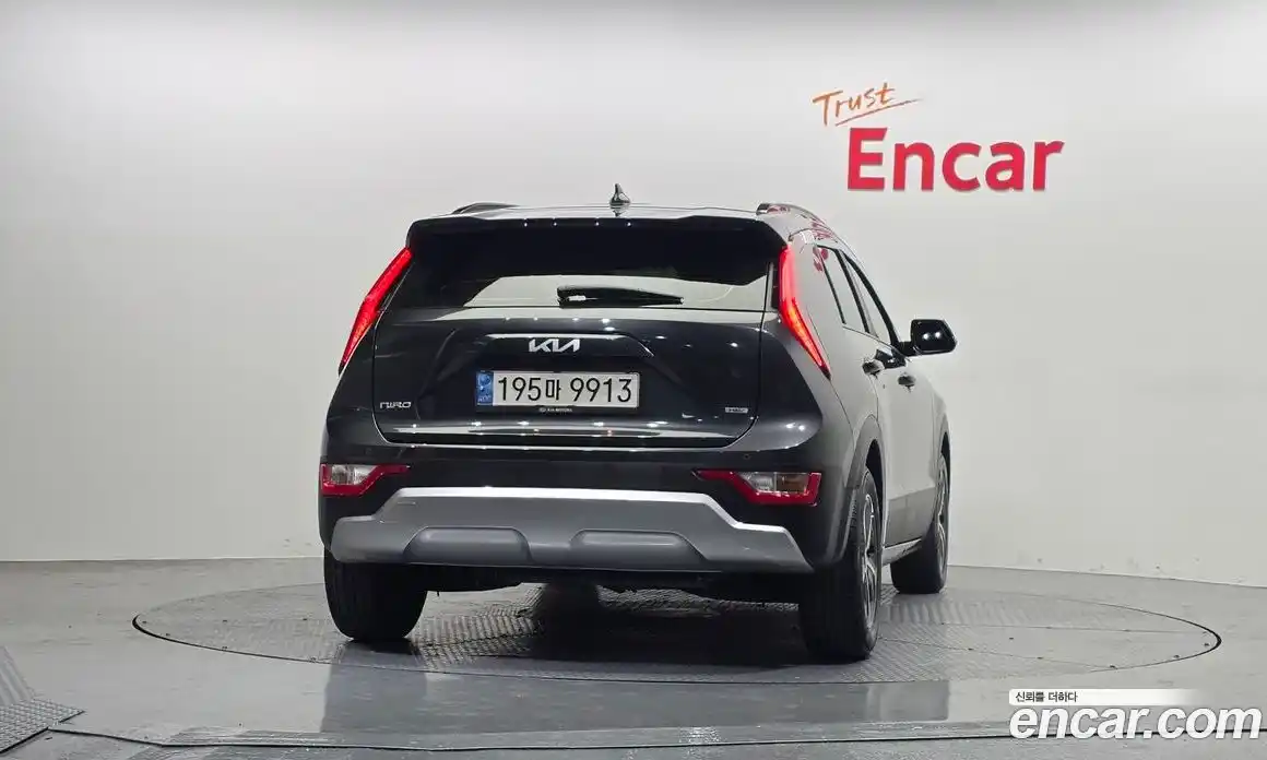 Kia Niro 2022 1.6 Автомат в Москве № 119261, фото 18