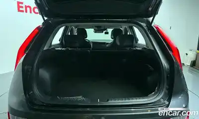 Kia Niro 2022 1.6 Автомат в Москве № 119261, миниатюра 7