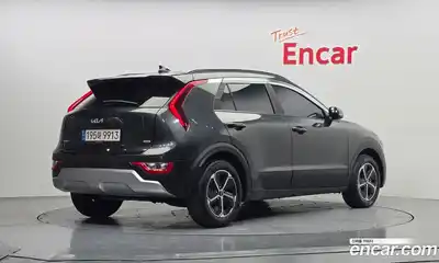 Kia Niro 2022 1.6 Автомат в Москве № 119261, миниатюра 10