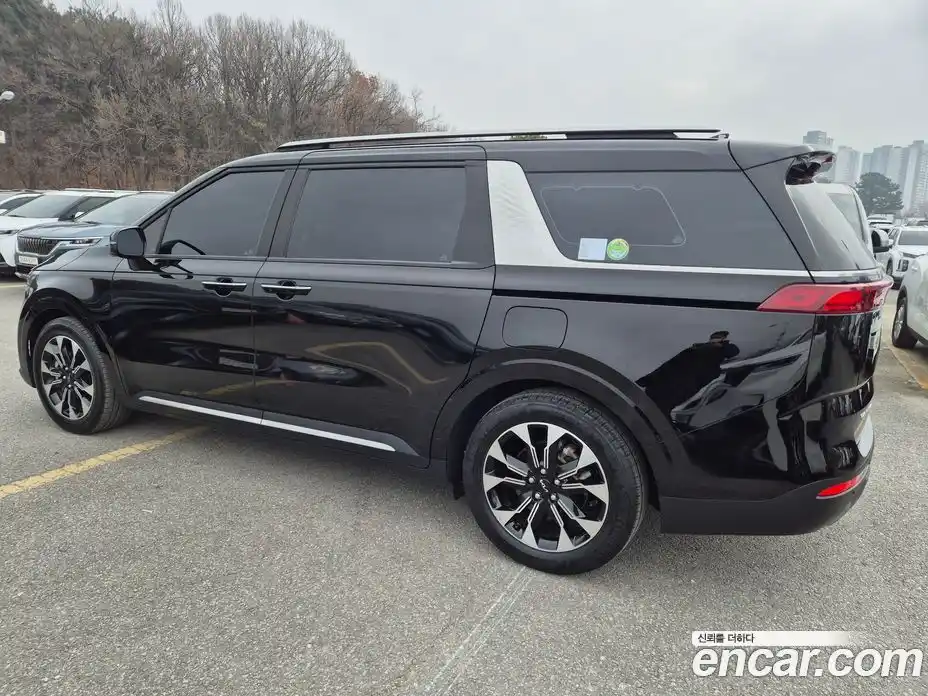 Kia Canival 2022 2.2 Автомат в Москве № 120322, фото 12