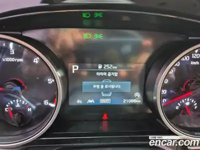 Kia Canival 2022 2.2 Автомат в Москве № 120322, миниатюра 4