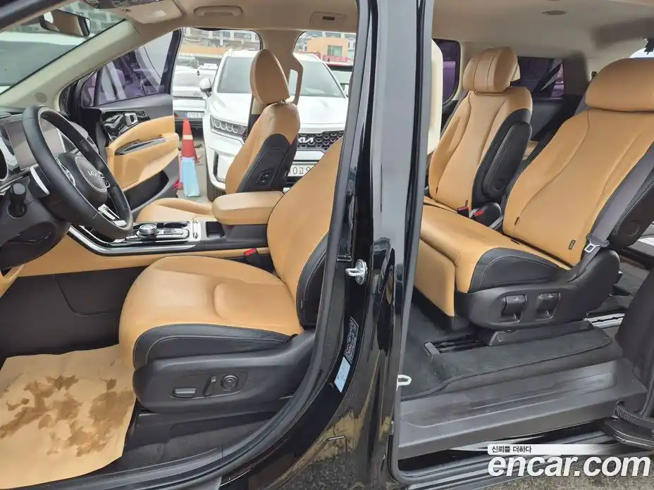 Kia Canival 2022 2.2 Автомат в Москве № 120322, фото 5