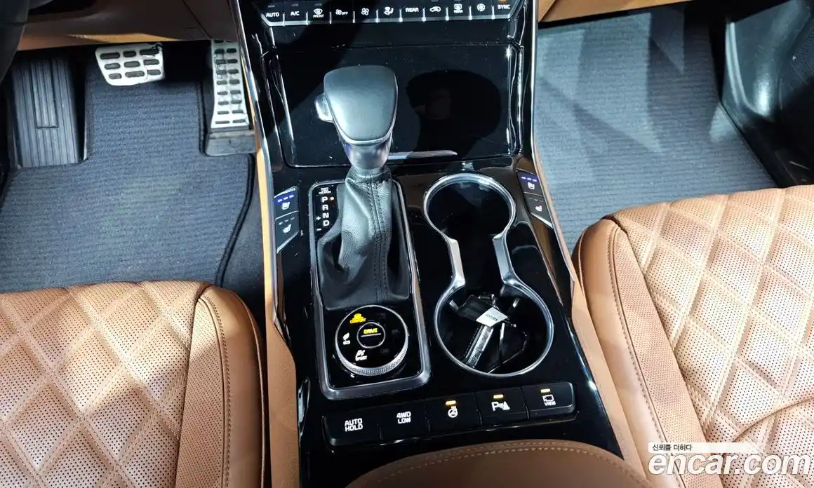 Kia Mohave 2022 3.0 Автомат в Москве № 121609, фото 18