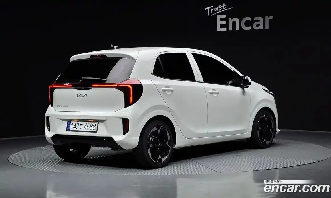 Kia Morning 2025 1.0 Автомат в Москве № 12207, фото 9