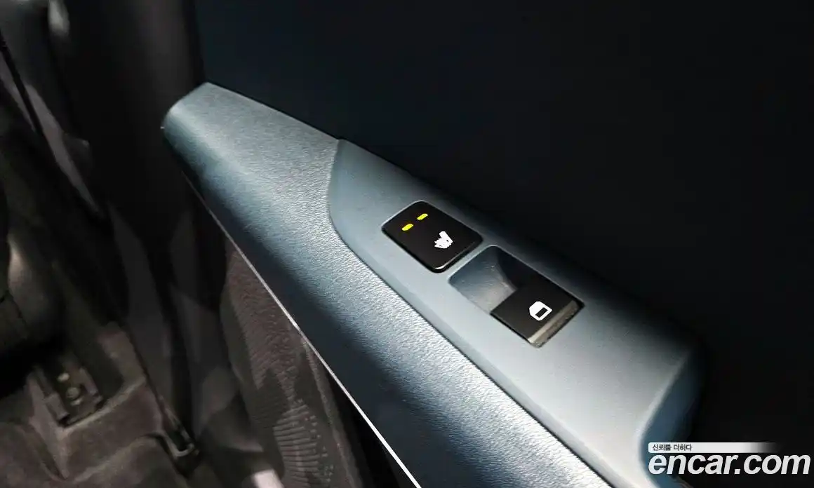 Kia Niro 2022 1.6 Автомат в Москве № 123992, фото 17