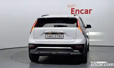 Kia Niro 2022 1.6 Автомат в Москве № 123992, миниатюра 7