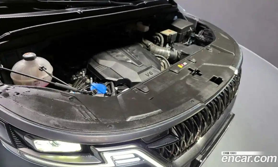 Kia Canival 2023 3.5 Автомат в Москве № 12712, фото 16