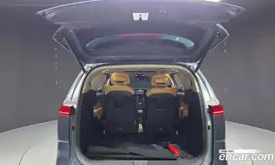 Kia Canival 2023 3.5 Автомат в Москве № 12712, миниатюра 10