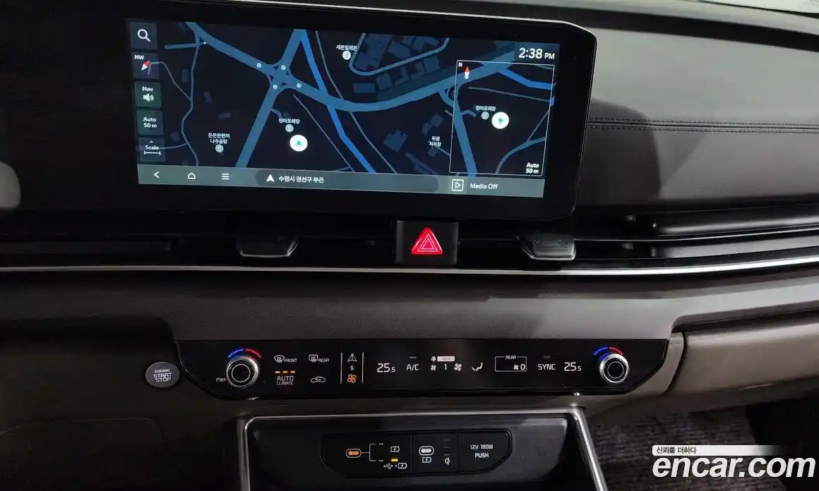 Kia Canival 2025 3.5 Автомат в Москве № 128069, фото 3