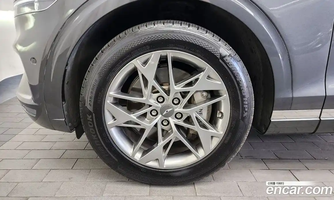 Genesis GV70 2023 2.5 Автомат в Москве № 129177, фото 6