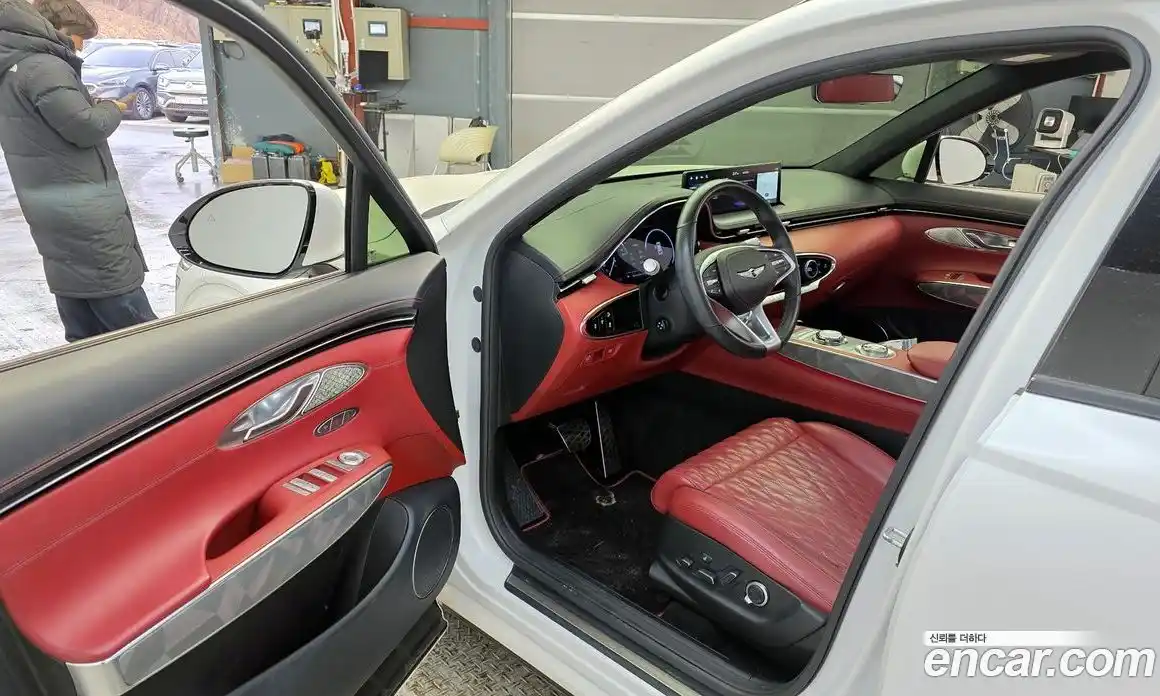 Genesis GV70 2023 2.5 Автомат в Москве № 12917, фото 5