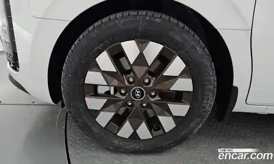 Hyundai Staria 2024 2.2 Автомат в Москве № 12956, миниатюра 9