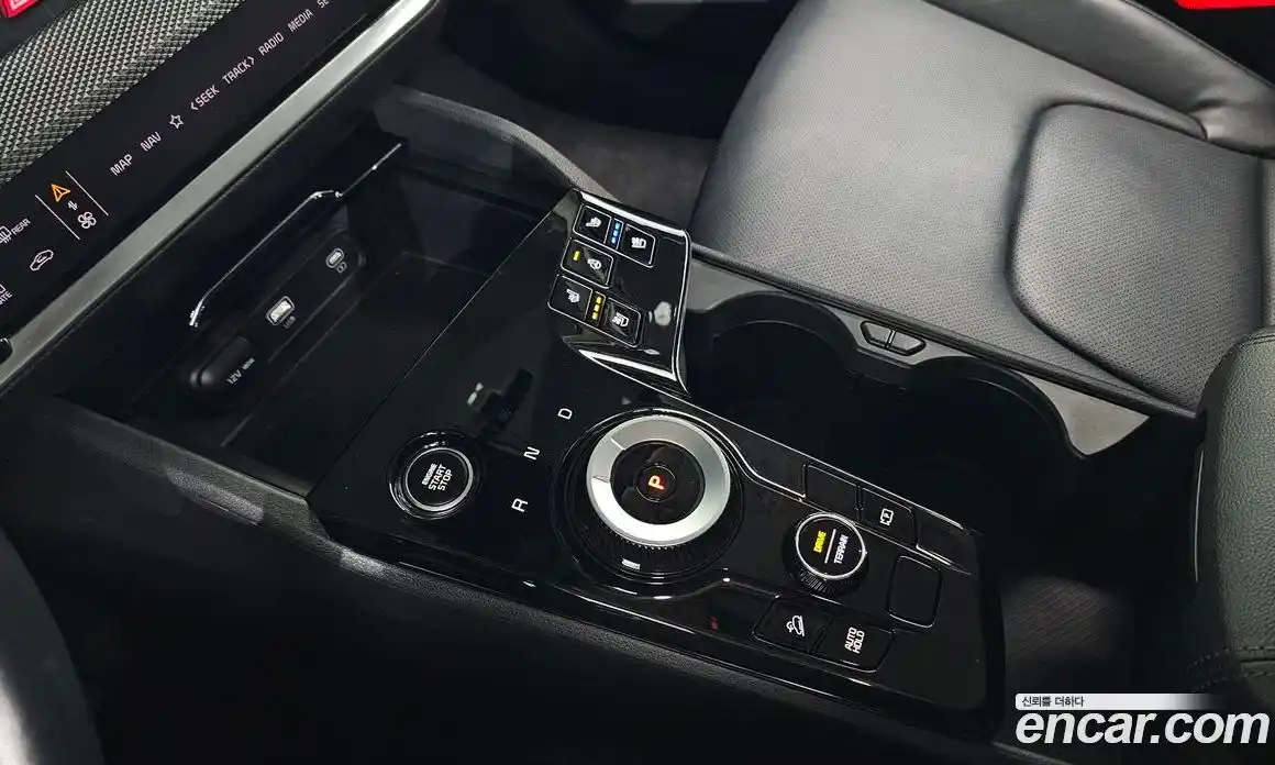 Kia Sportage 2023 1.6 Автомат в Москве № 129615, фото 16