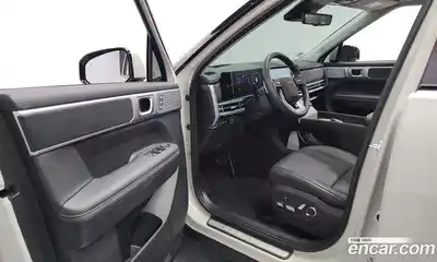 Hyundai Santa Fe 2024 1.6 Автомат в Москве № 130725, миниатюра 6