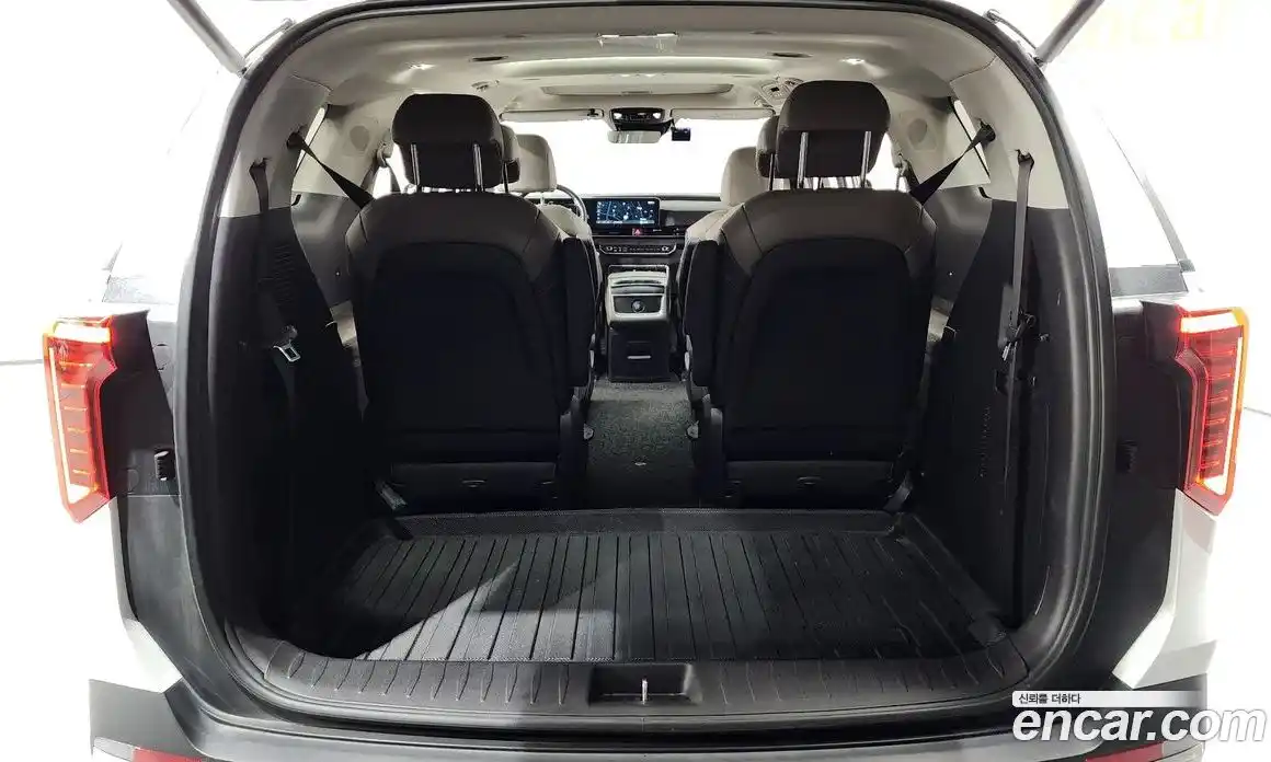 Kia Canival 2025 2.2 Автомат в Москве № 132570, фото 10