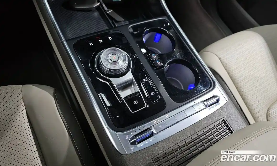 Kia Canival 2024 3.5 Автомат в Москве № 133211, фото 16