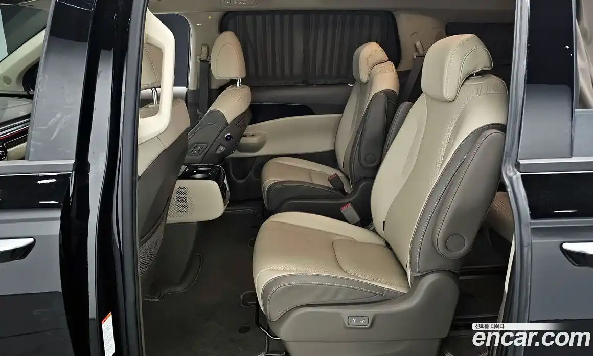 Kia Canival 2024 3.5 Автомат в Москве № 133211, фото 19