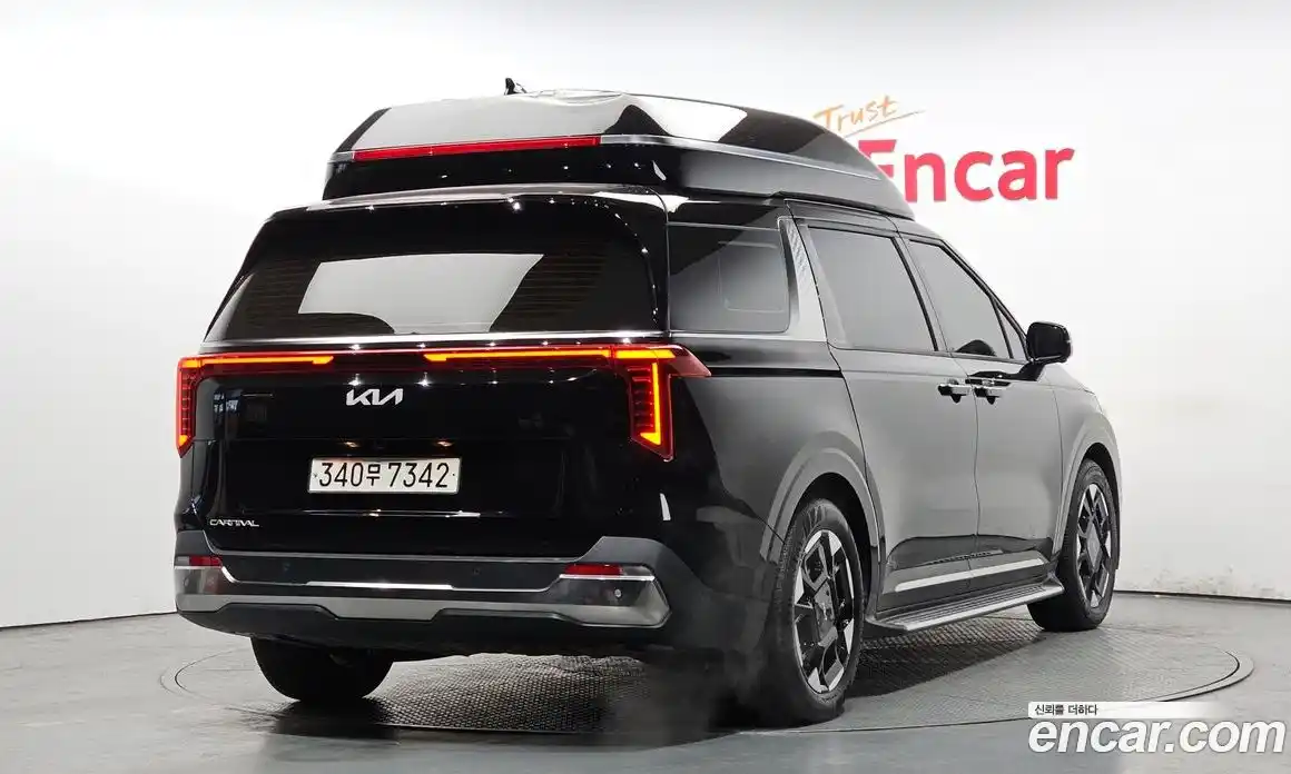 Kia Canival 2024 3.5 Автомат в Москве № 133211, фото 4