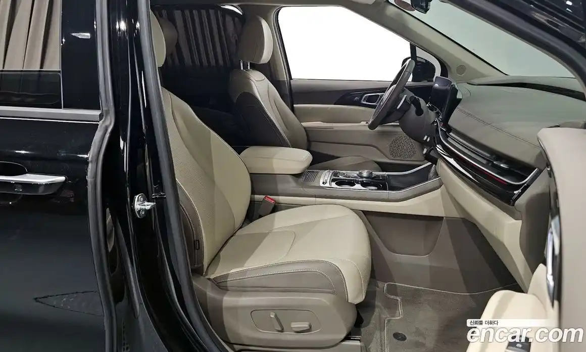 Kia Canival 2024 3.5 Автомат в Москве № 133211, фото 6