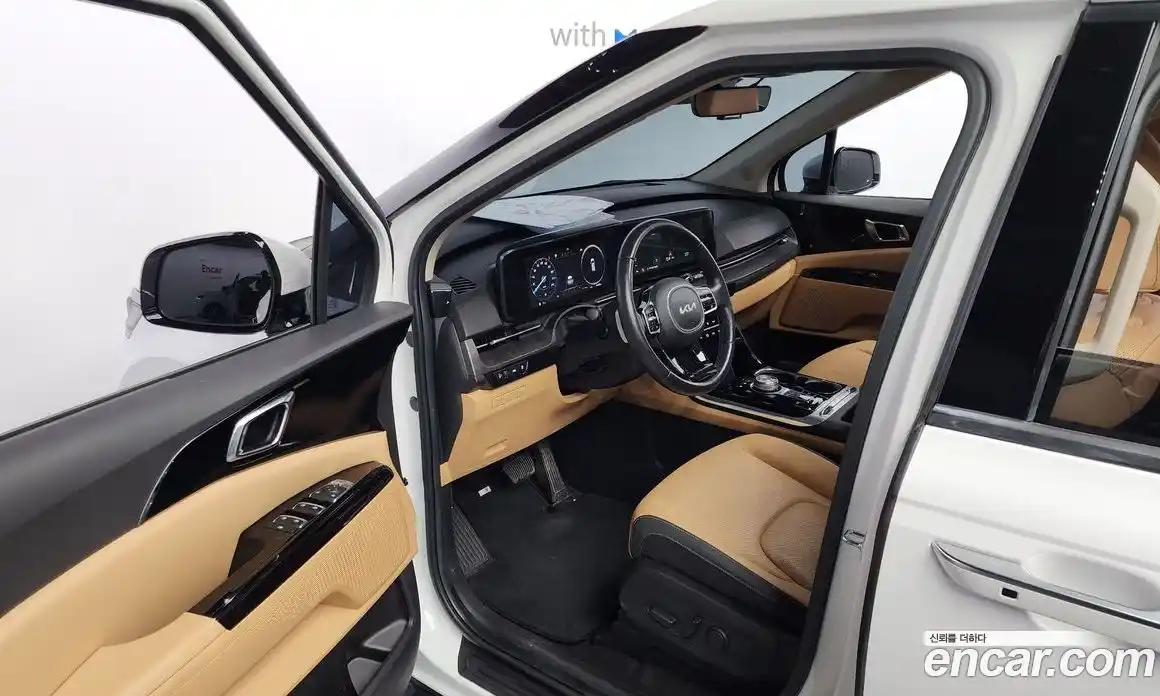 Kia Canival 2023 3.5 Автомат в Москве № 134072, фото 13