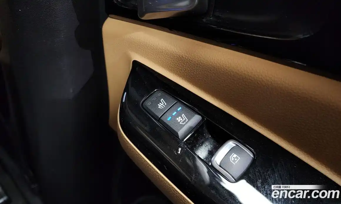 Kia Canival 2023 3.5 Автомат в Москве № 134072, фото 15