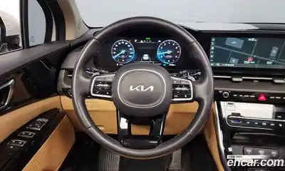 Kia Canival 2023 3.5 Автомат в Москве № 134072, миниатюра 3