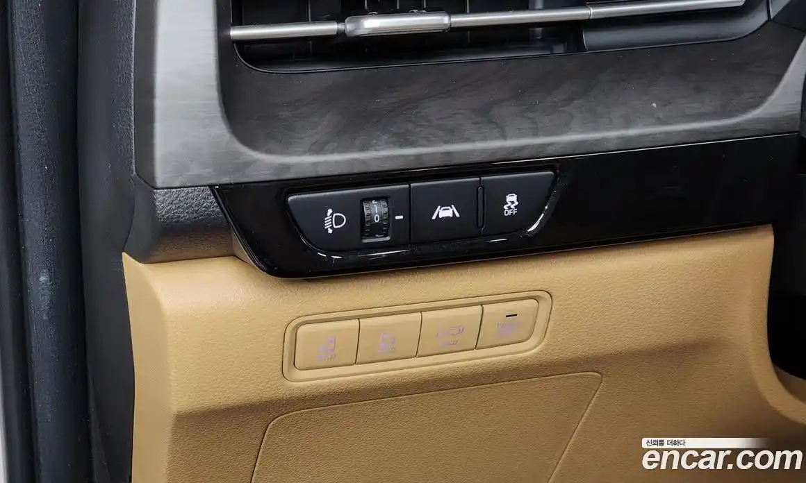 Kia Canival 2023 3.5 Автомат в Москве № 134072, фото 4