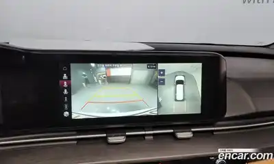 Kia Canival 2023 3.5 Автомат в Москве № 134072, миниатюра 5