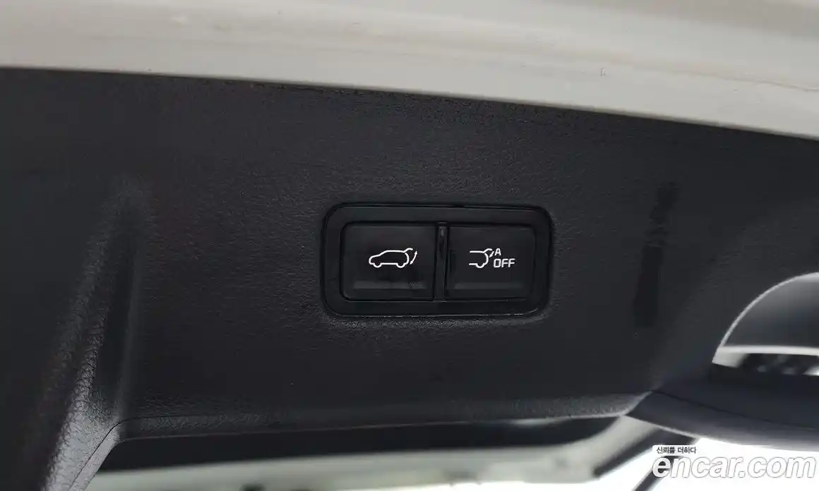 Kia Canival 2023 3.5 Автомат в Москве № 134072, фото 8