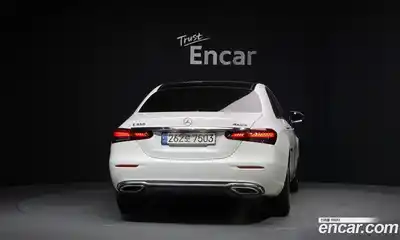 Mercedes-Benz E-Class 2021 3.0 Автомат в Москве № 135372, миниатюра 4