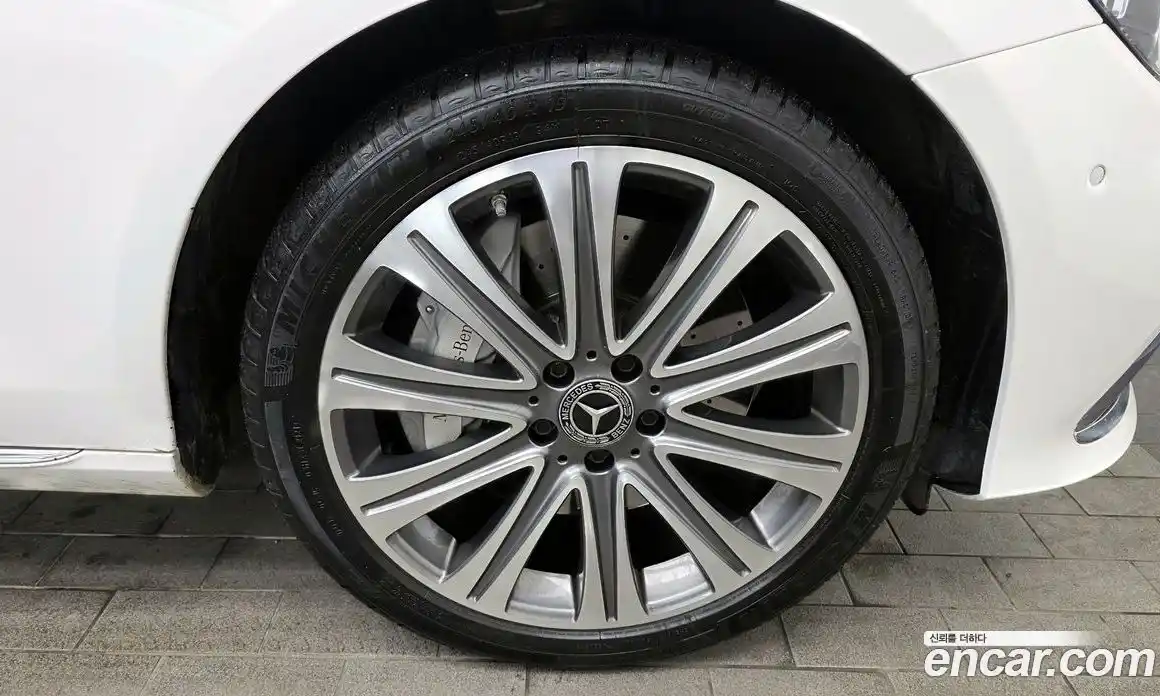 Mercedes-Benz E-Class 2021 3.0 Автомат в Москве № 135372, фото 9