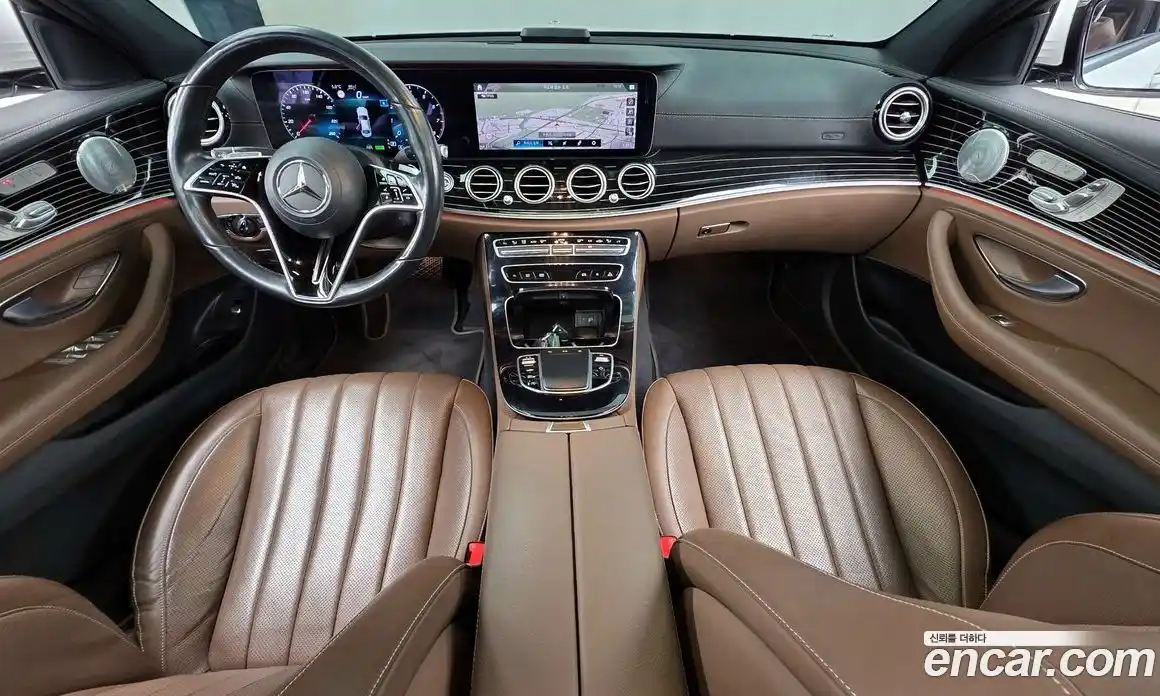 Mercedes-Benz E-Class 2021 3.0 Автомат в Москве № 135372, фото 10