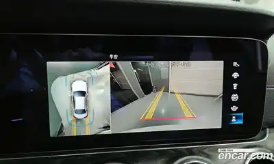 Mercedes-Benz E-Class 2021 1.9 Автомат в Москве № 137762, миниатюра 3