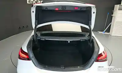 Mercedes-Benz E-Class 2021 1.9 Автомат в Москве № 137762, миниатюра 4