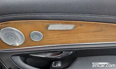 Mercedes-Benz E-Class 2019 2.0 Автомат в Москве № 139197, миниатюра 11